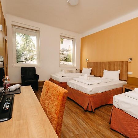 Hotel Metro Budapest Extérieur photo