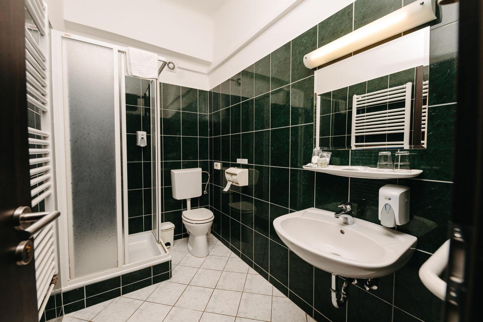 Hotel Metro Budapest Extérieur photo