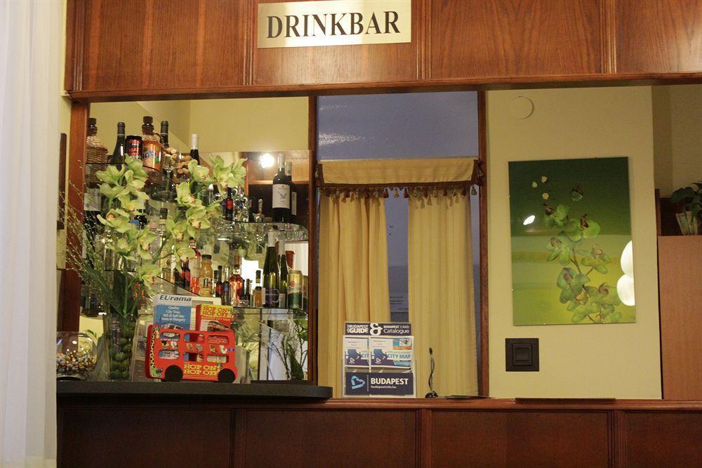 Hotel Metro Budapest Extérieur photo