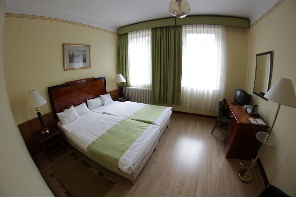 Hotel Metro Budapest Extérieur photo