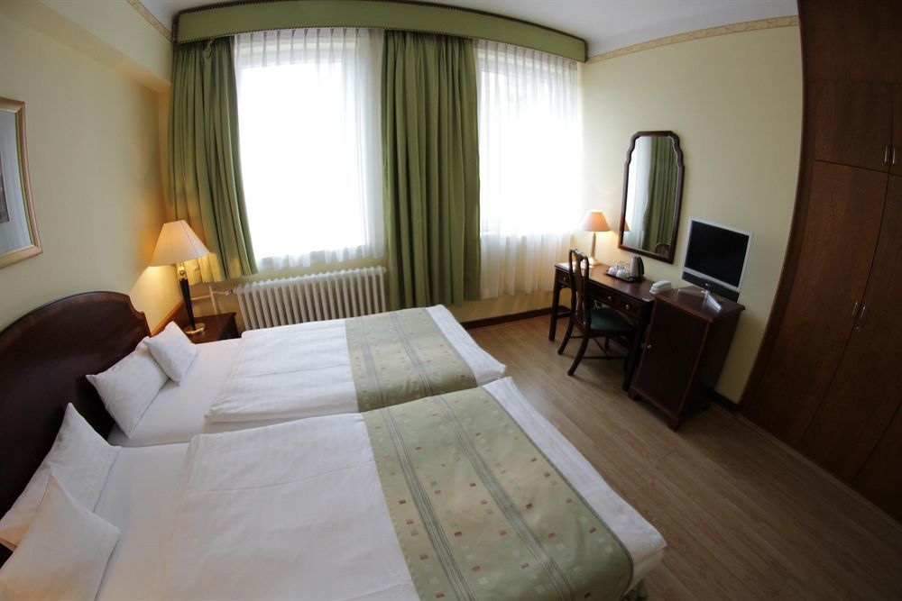 Hotel Metro Budapest Extérieur photo