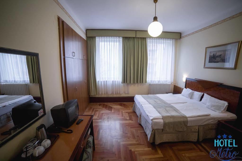 Hotel Metro Budapest Extérieur photo