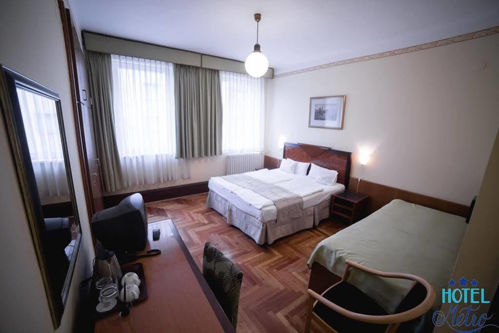 Hotel Metro Budapest Extérieur photo