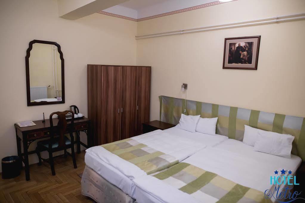 Hotel Metro Budapest Extérieur photo